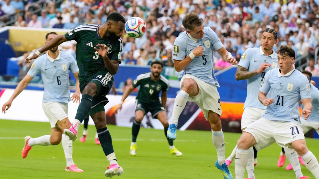 Saudi Arabia Hold Uruguay to 1-1 Draw in Group H Opener
